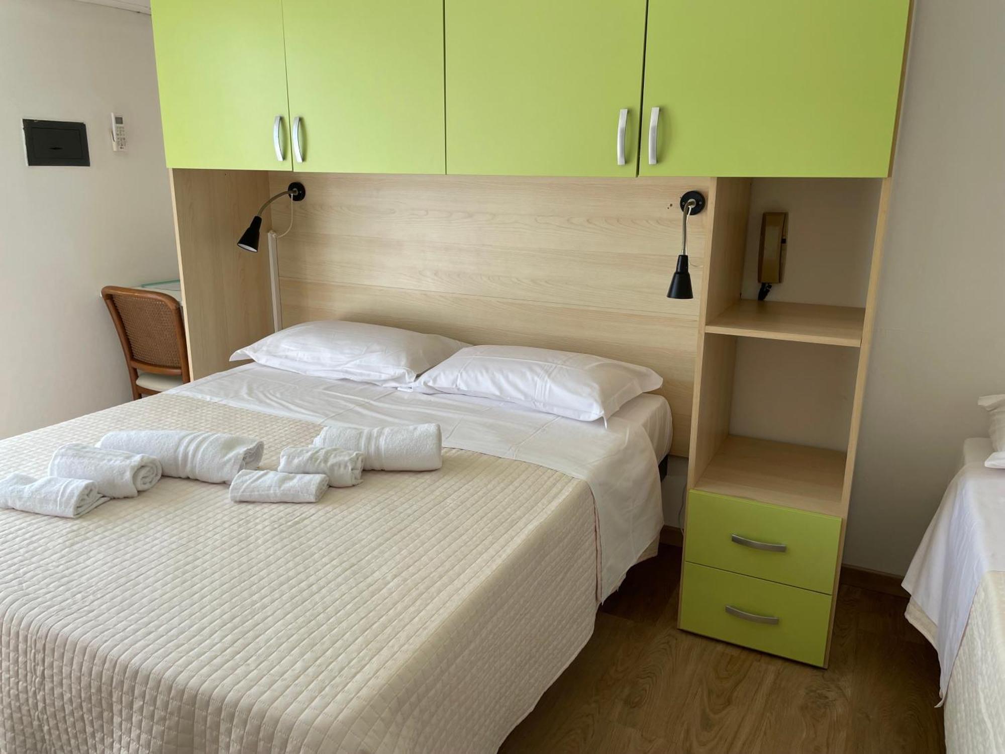 Hotel Barbiani Riccione Bagian luar foto
