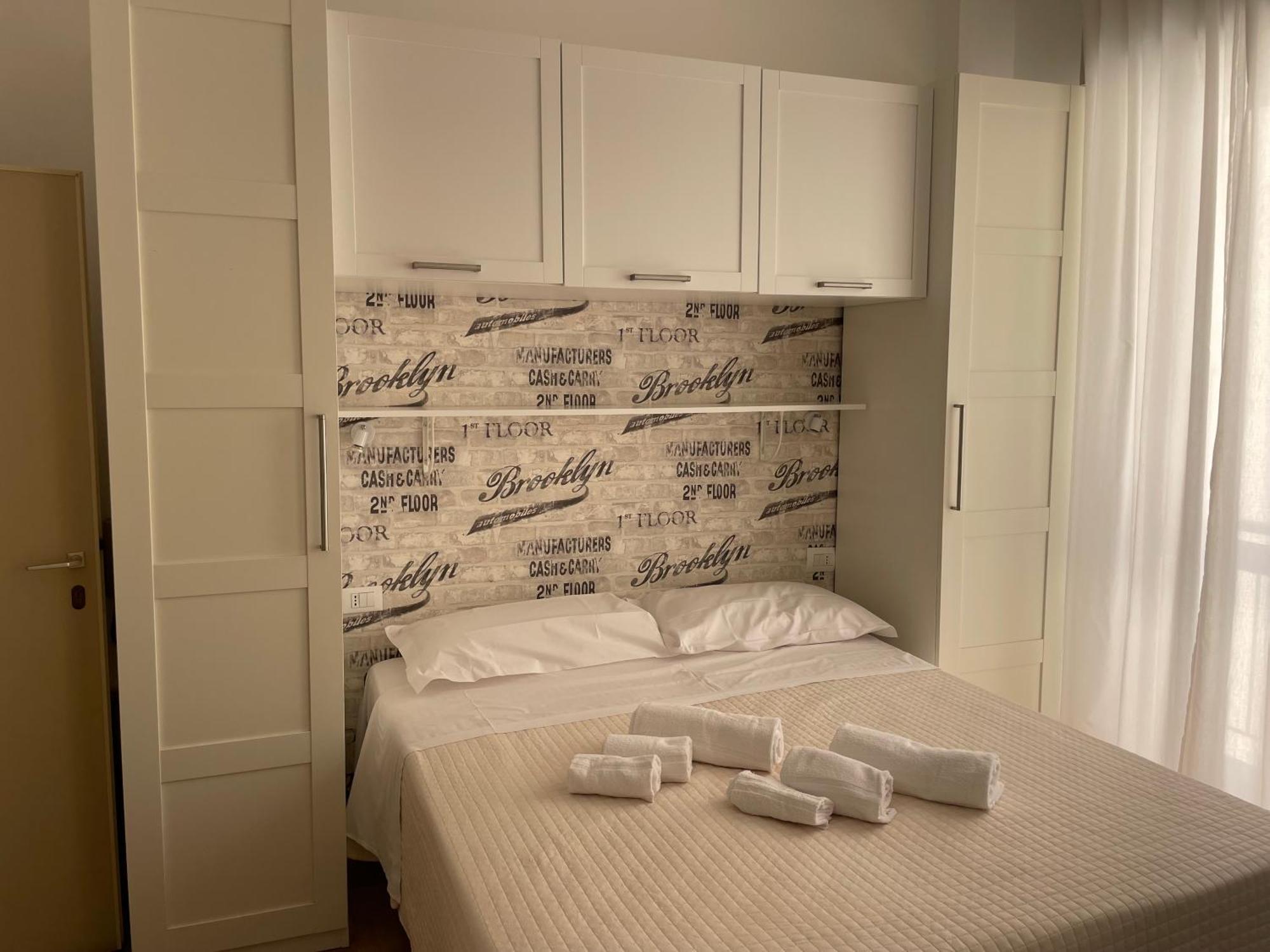 Hotel Barbiani Riccione Bagian luar foto